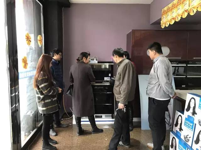 武穴杏盛平台新店现场